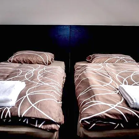 Pipacs Etterem Es Bisztro Guest house Gyorujbarat