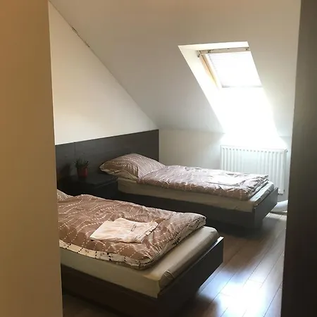 Pipacs Etterem Es Bisztro *