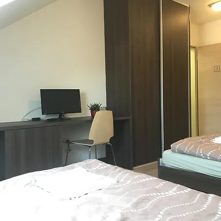 Pipacs Etterem Es Bisztro Guest house